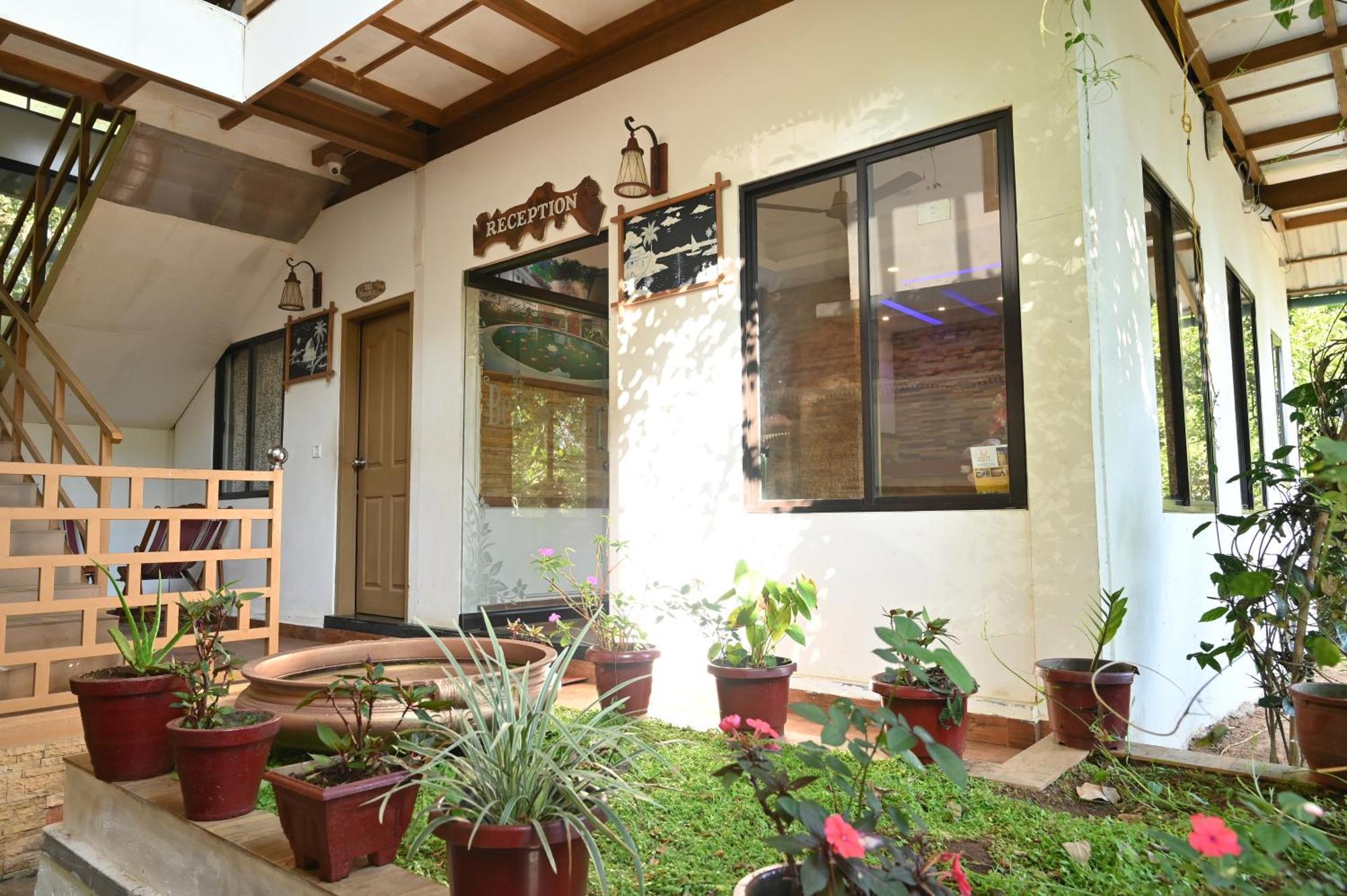 Bell Vedera Resort Munnar Bagian luar foto