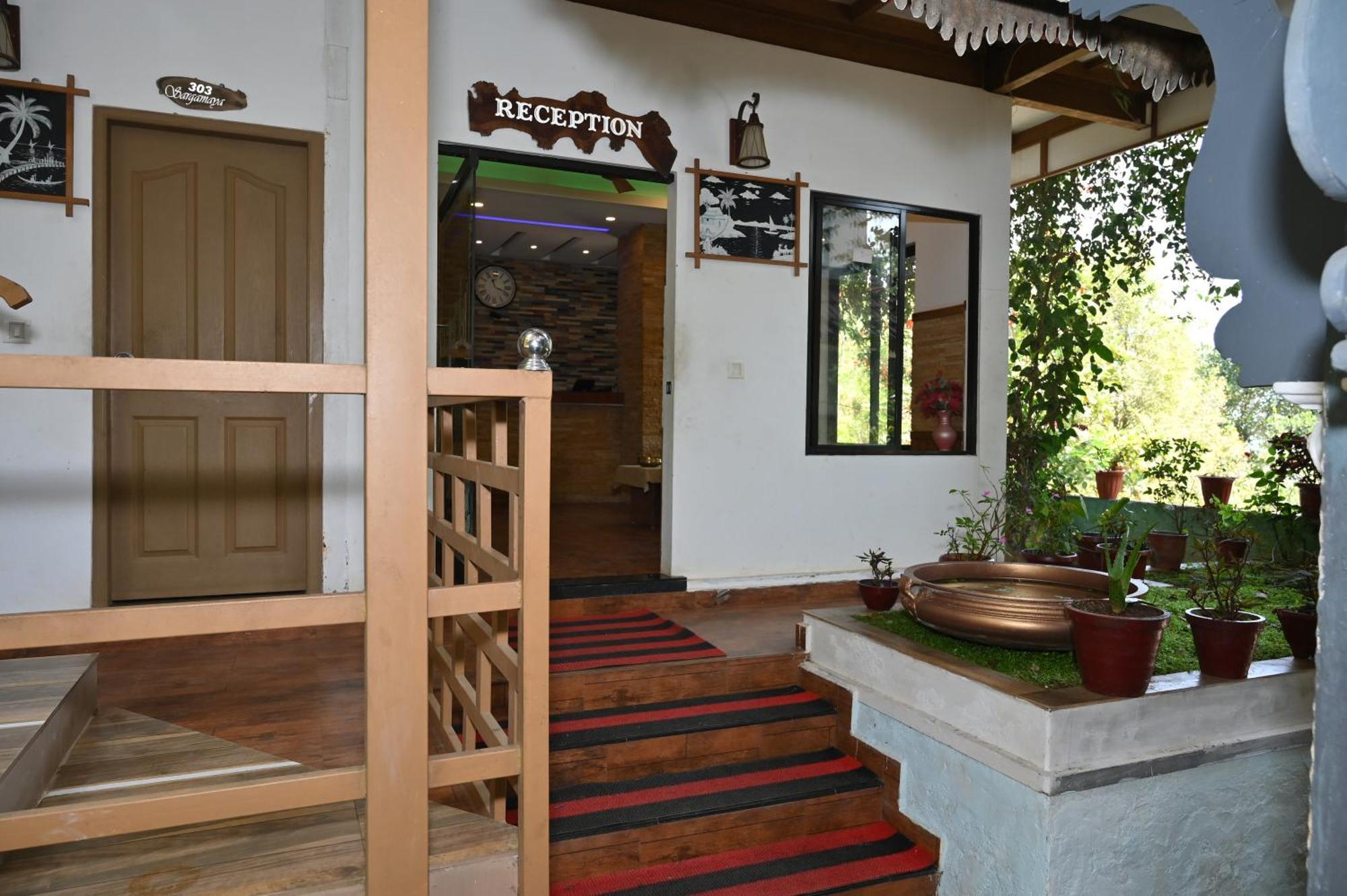 Bell Vedera Resort Munnar Bagian luar foto