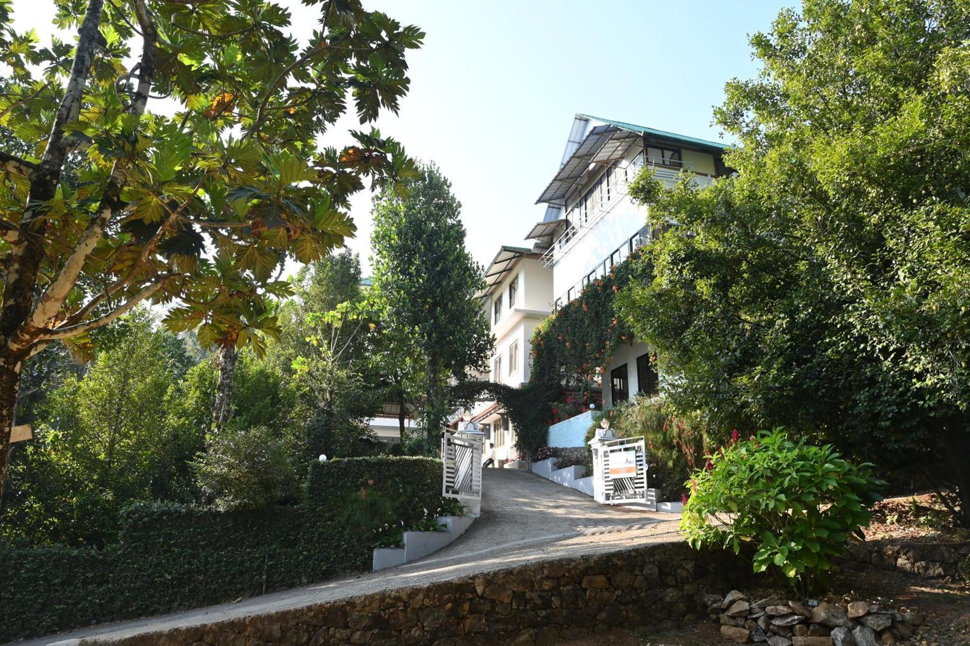 Bell Vedera Resort Munnar Bagian luar foto