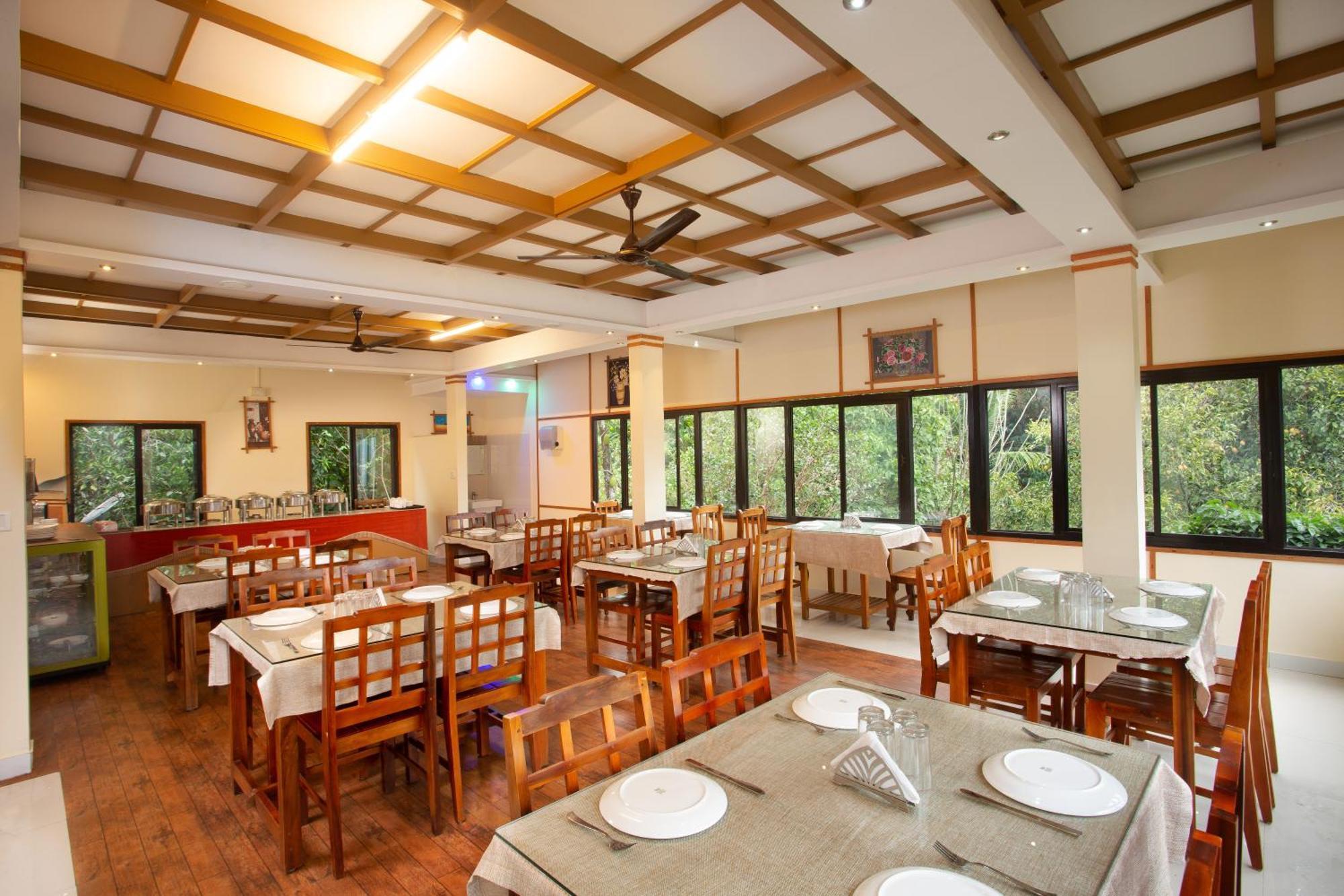 Bell Vedera Resort Munnar Bagian luar foto