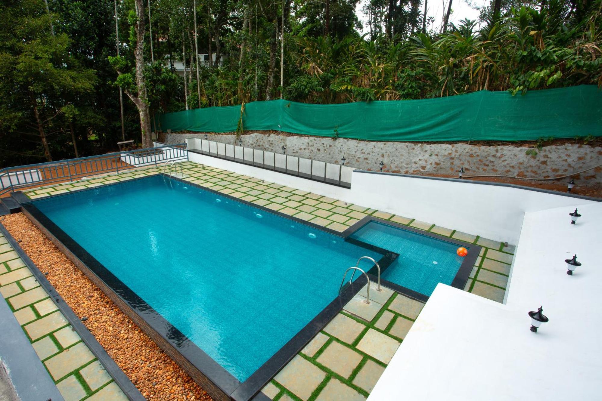 Bell Vedera Resort Munnar Bagian luar foto